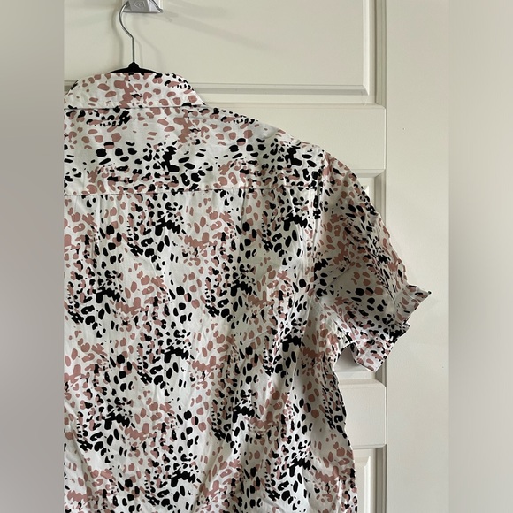 Sunrise Kingdom Animal Print White Pink Shirt Button Down Shortsleeve Mens SizeM - Picture 7 of 15